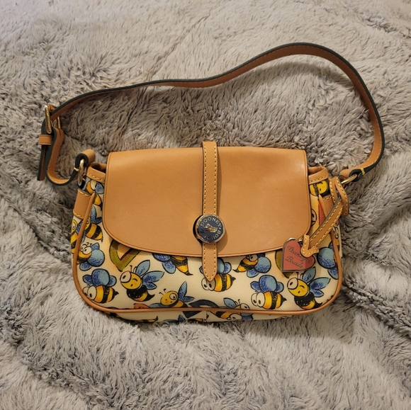Dooney & Bourke Bags Dooney Bourke Bumble Bee Purse Poshmark